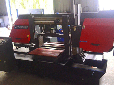 雙立柱臥式帶鋸床GZ4240/65