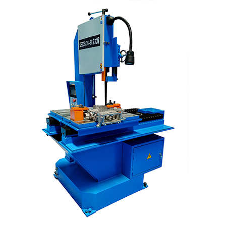 金鋒鋸業金屬帶鋸床——讓金屬“聽話”的切割藝術